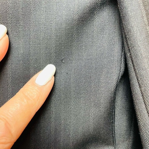 Hickey Freeman Madison Blazer Jacket Mens 42S Black Wide Pinstripe Worsted Wool - Picture 13 of 13